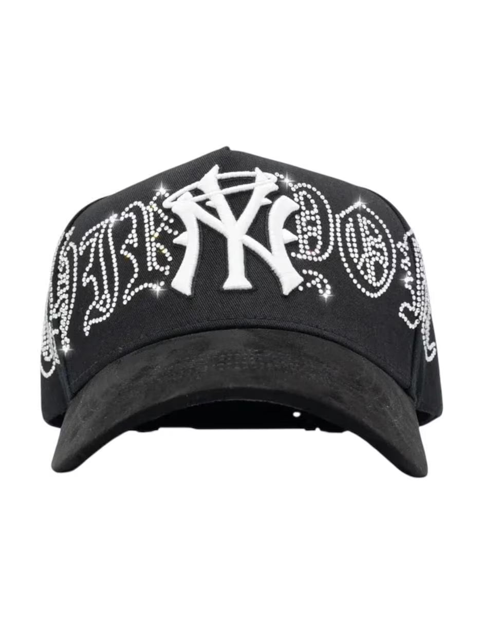 31 HATS - Ny Crystal